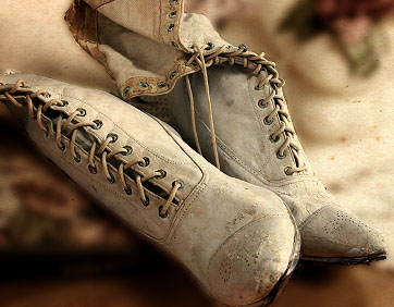 What Becomes of Old Shoes. – A Victorian Passage